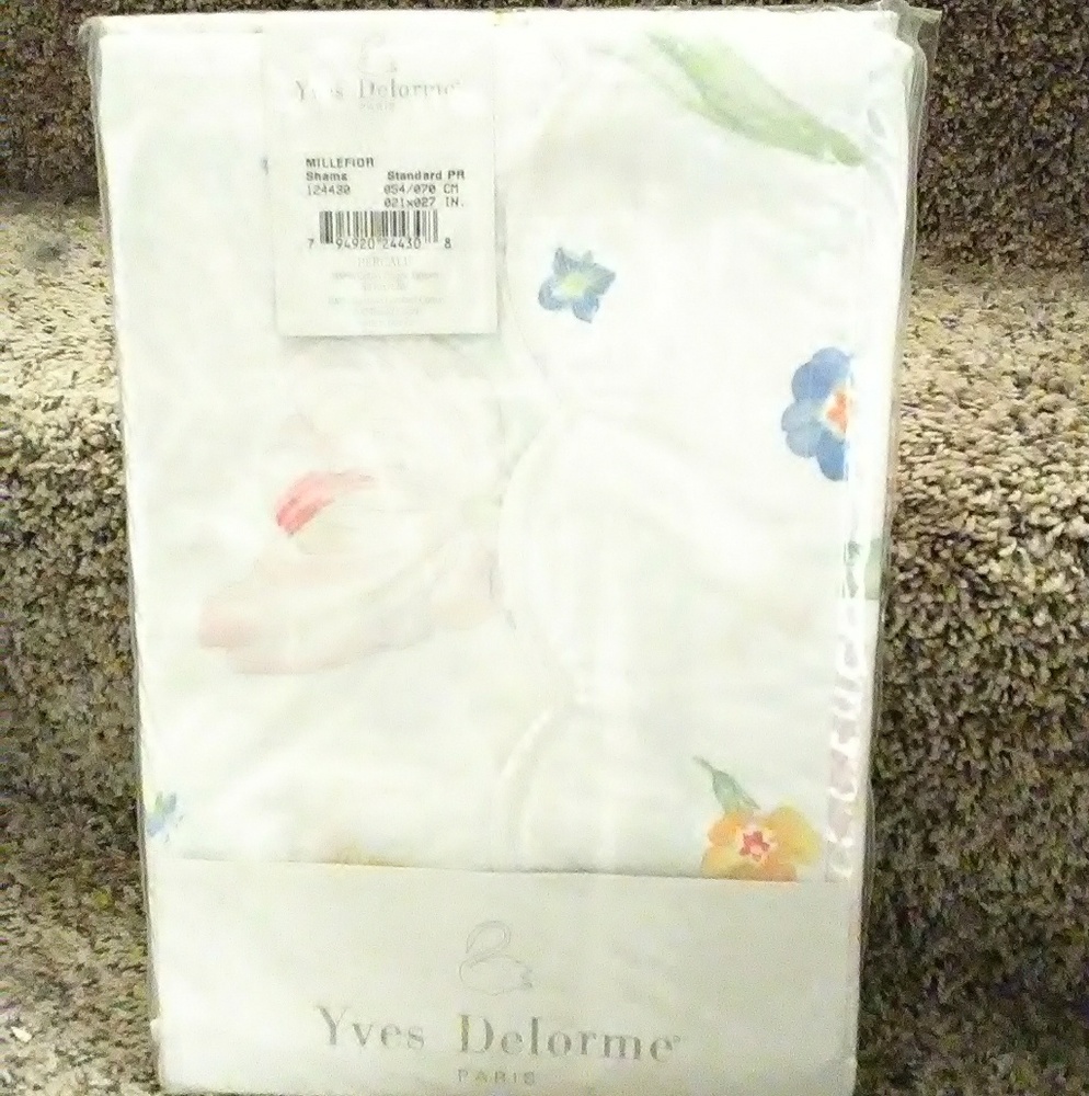 Yves DeLorme NWT pillow shams